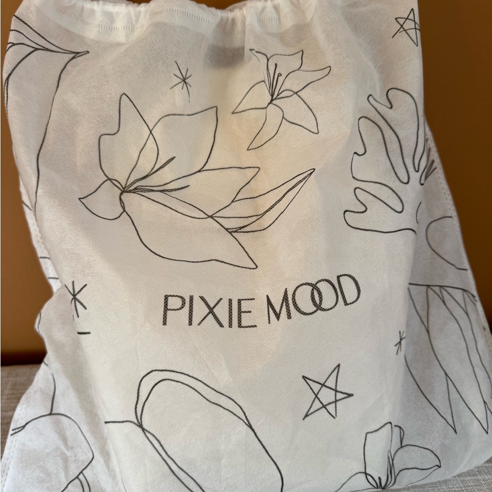 Pixie Mood Kim Convertible Backpack - Picture 7 of 7